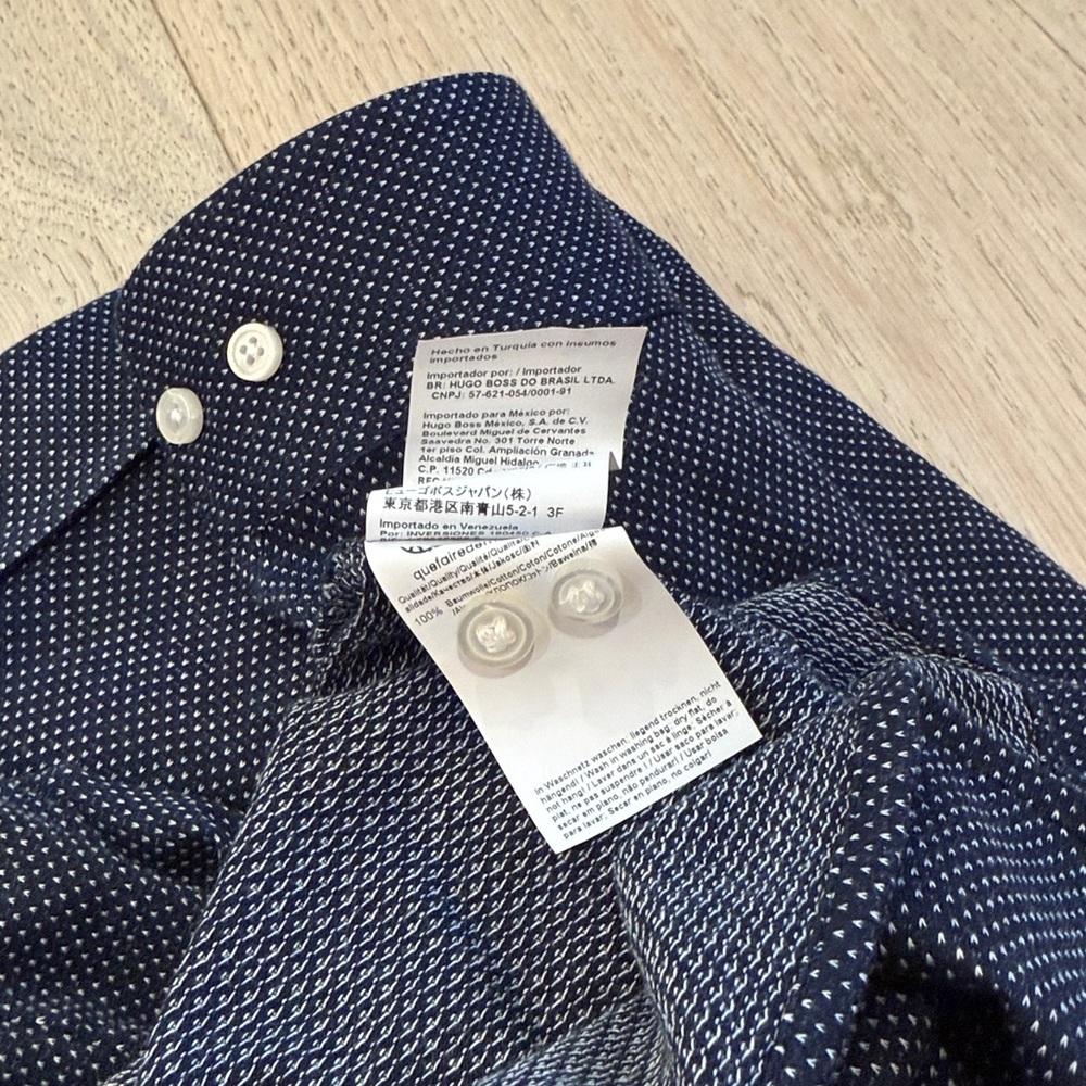 BOSS Button Down Dress Shirt in Navy Size Small - Picture 11 of 13